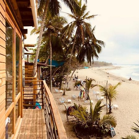 Ostello Mendihuaca Surf Camp Guachaca Esterno foto
