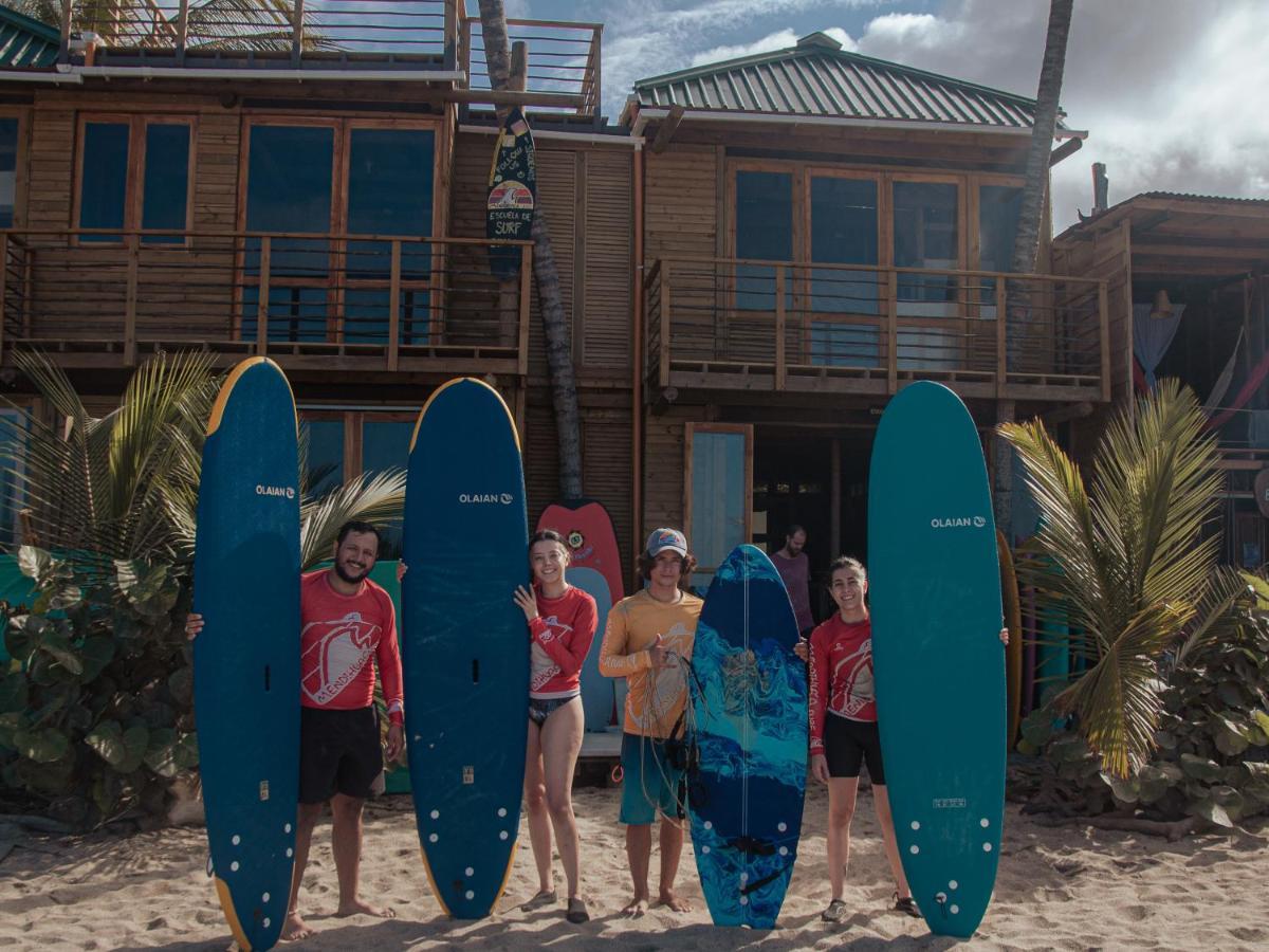 Ostello Mendihuaca Surf Camp Guachaca Esterno foto